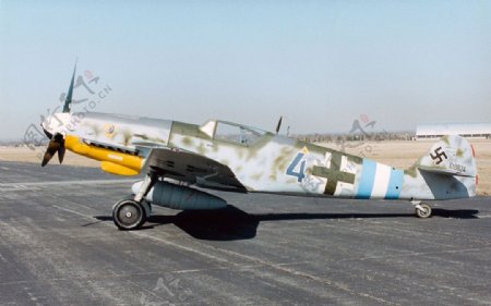 BF109战斗机图片