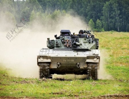 瑞典CV90坦克图片