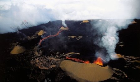 留尼旺岛弗尔乃斯火山喷发图片