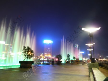 秋水广场图片