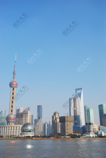 上海外滩观光东方明珠图片