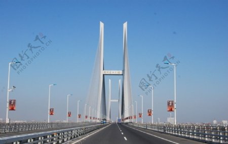 荆州长江公路大桥图片