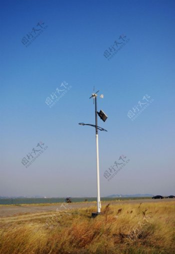 南沙港的风力发电机图片
