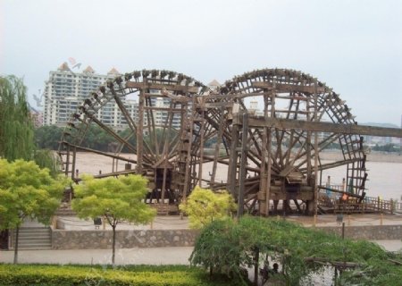 黄河水车远景图片