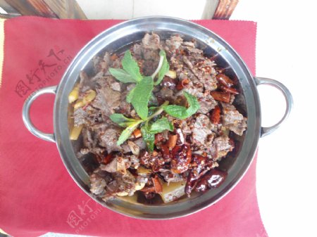 干锅牛肉图片