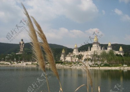 灵山佛祖宫殿图片