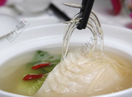 鱼翅灌汤饺图片