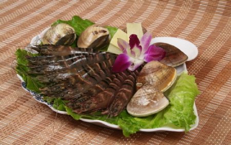 鲜虾蛤蜊锅图片