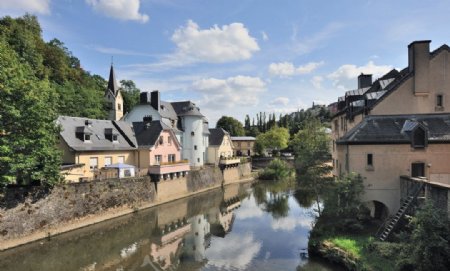卢森堡阿尔泽特河河畔景色图片