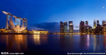 新加坡夜景一角图片