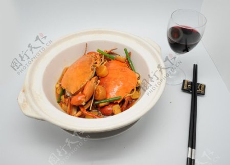 咖喱蟹海鲜煲图片