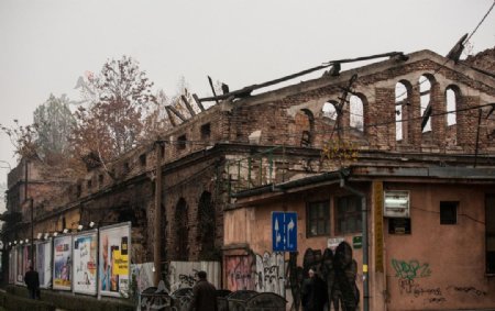 萨拉热窝内战废墟图片
