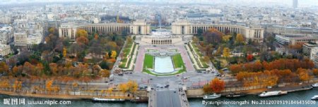 俯瞰巴黎战神广场图片