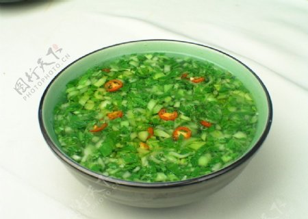 米汤青菜钵图片