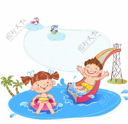 在水上乐园玩耍的孩子图片