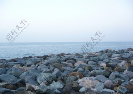 迪拜海水石头美景图片