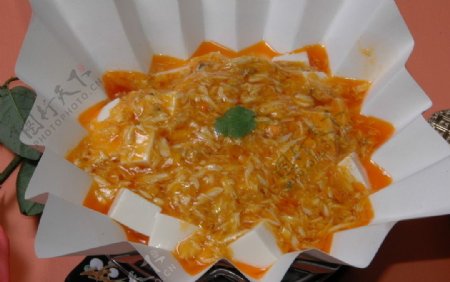 蟹粉豆腐图片