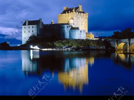 苏格兰伊莲豆纳城堡图片