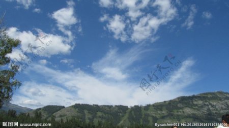 新疆喀纳斯云图片
