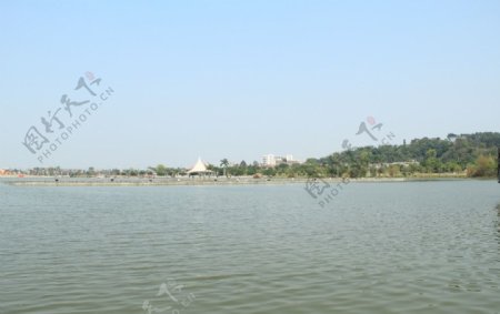 公园湖水景观图片