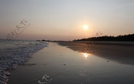 海边的落日图片