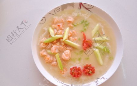 翡翠虾仁豆腐图片