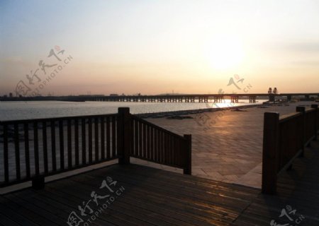 滨海夕阳图片