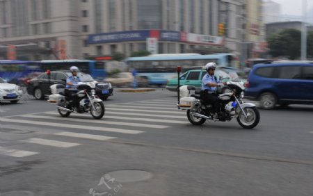 城市道路交通摄影图片