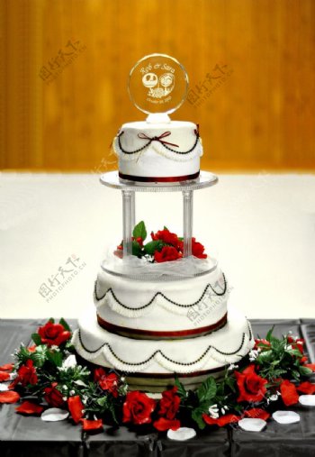 雅致的婚礼蛋糕图片