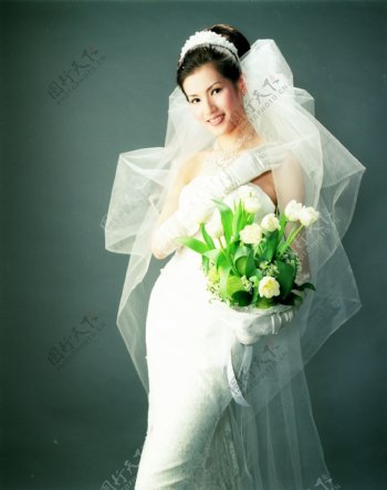 婚纱摄影样片美丽新娘图片