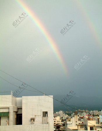 雨後彩虹图片