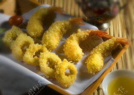 黄金虾图片