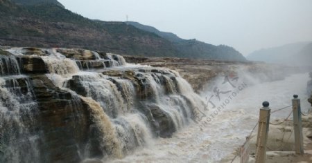 黄河壶口瀑布图片