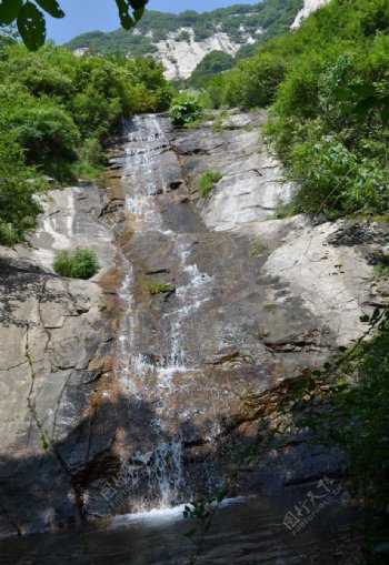 大峪口瀑布图片