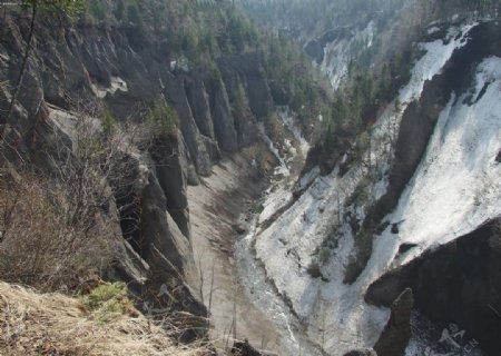 长白山大峡谷图片