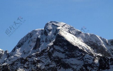 雪山山峰图片