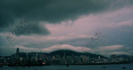 台风下的维港图片