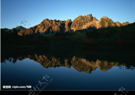 高山天池图片