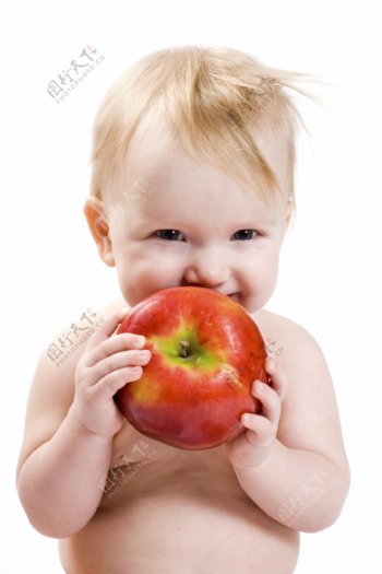 吃苹果的小孩苹果图片