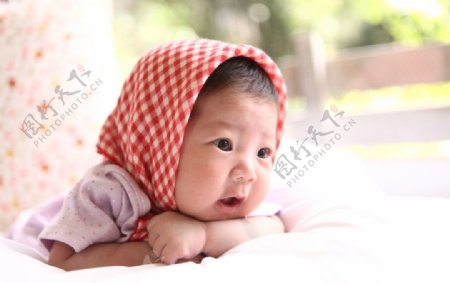 头巾宝宝图片