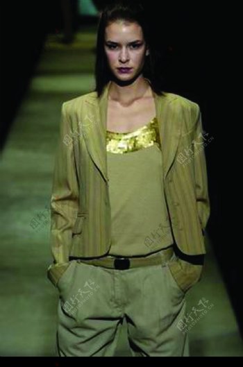 里约热内卢2004女装秋冬新品发布会0110
