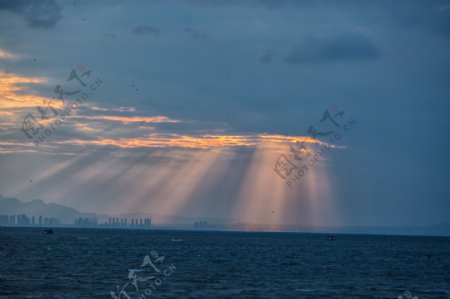 海上日落