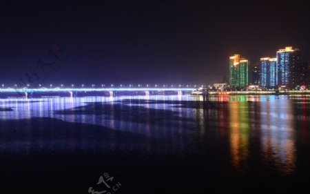 襄阳汉江二桥夜景
