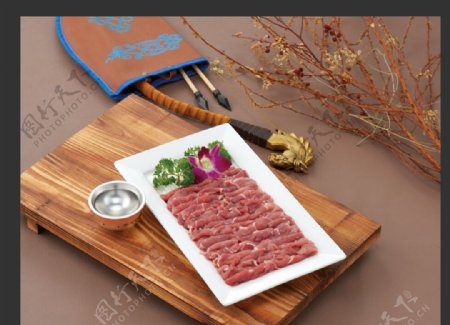 牛肉羊肉火锅拼盘酱料
