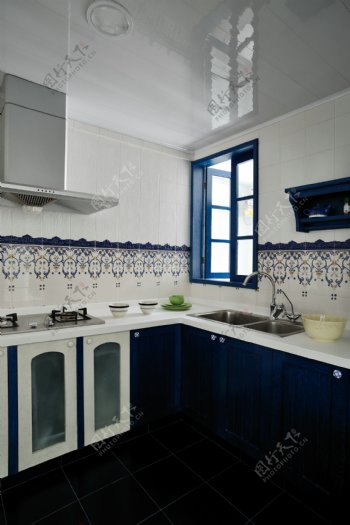 地中海风格餐厅厨房装修效果图