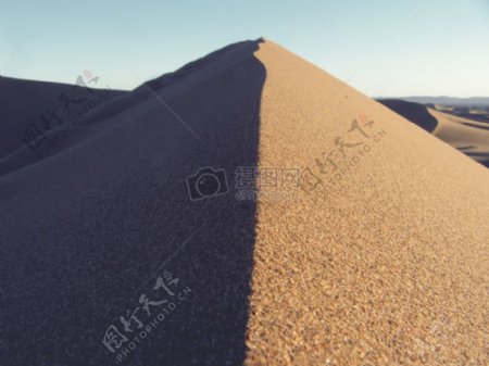 阳光明媚沙滩夏天沙漠丘陵沙地沙丘