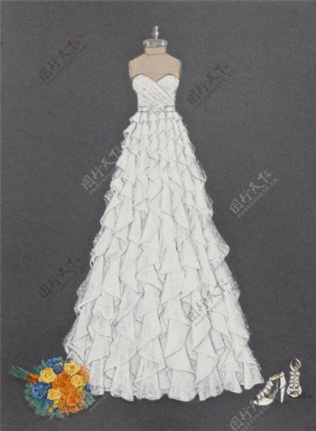 白色抹胸长裙婚纱设计图