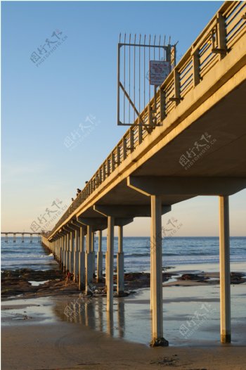 海上观景桥摄影