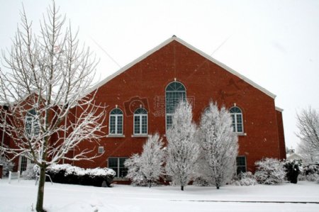 冬天下的教会