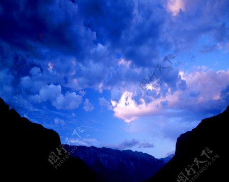蓝天白云图片64图片